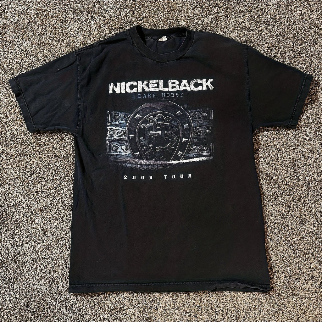 Y2K 2009 Nickleback dark horse tour tshirt, men clothes, graphic T-shirt men, Western Style, Pure Cotton Unisex T-shirt 220g, local warehouse, Casual Wear, Everyday Outfit, Retro Design, Vintage Graphic Tee, Highquality Cotton, Soft Fabric, Printed