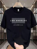 Herren T-Shirt mit Los Angeles California Grafik - 100% Baumwolle Rundhalsausschnitt Kurzarmshirt, locker geschnitten für ganzjährigen Komfort, weinrot mit weißem Druck, glatte Gewebe Freizeithemd