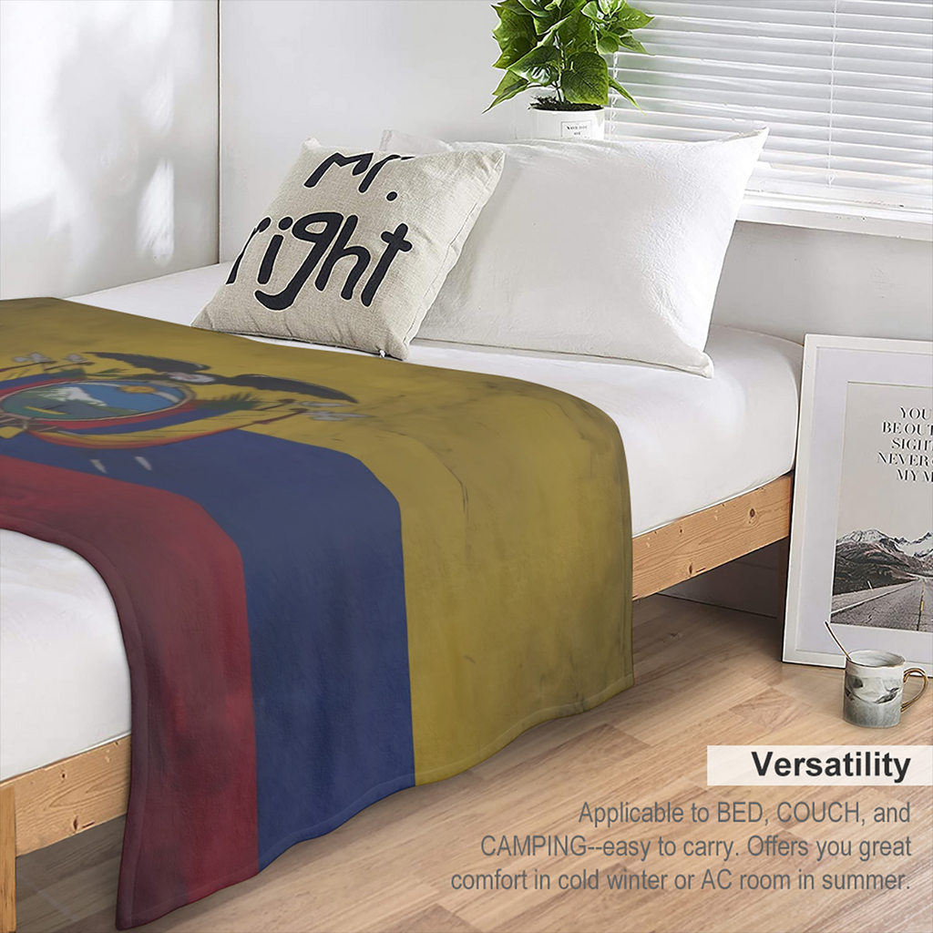Comfortable and Cozy Ecuador Vintage Flag Flannel Blanket Soft and Comfortable All Season Blanket for Sofa Couch and Living Room, 280gsm 100 Polyester,