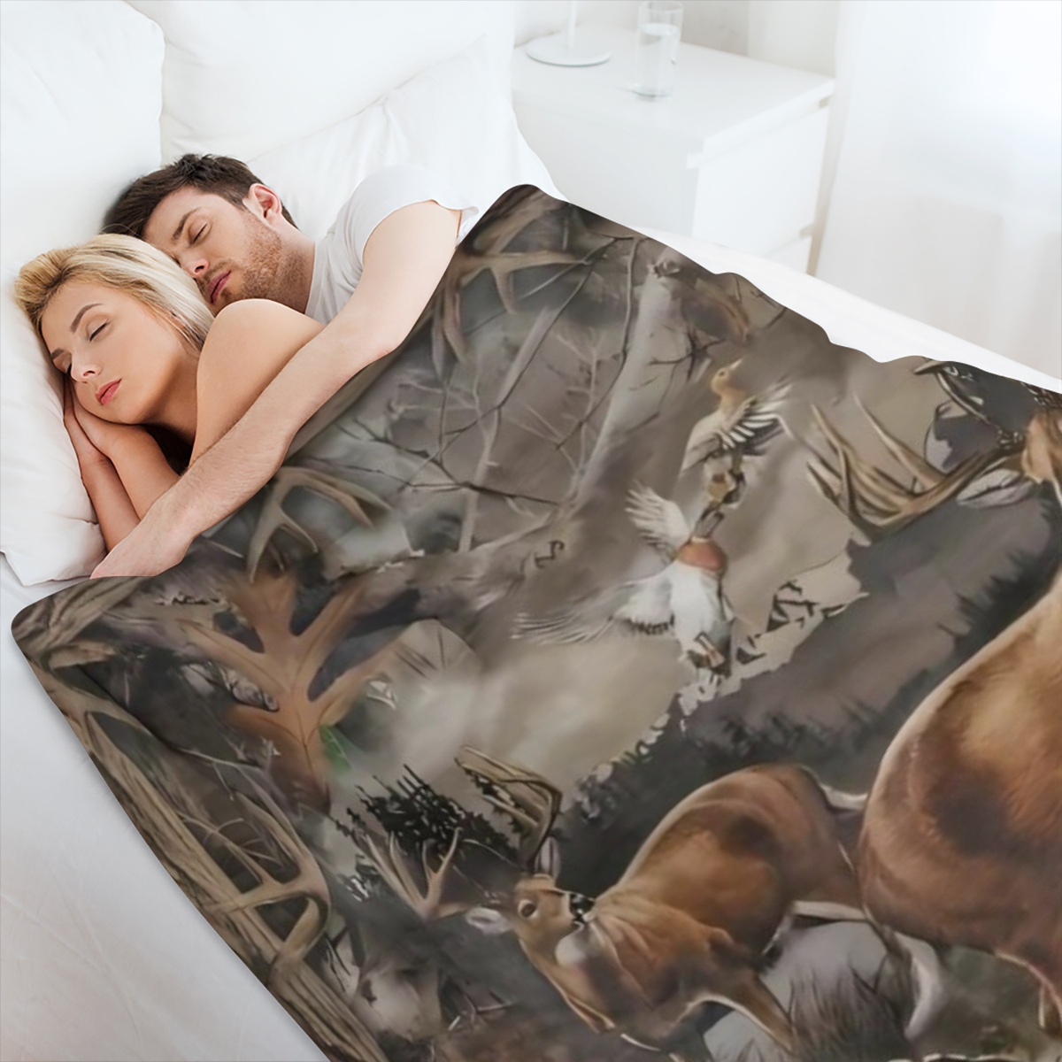 1pc Vintage Blanket, Forest Elk Wild Chicken Print Flannel Blanket, Soft Warm Throw Blanket Nap Blanket For Couch Sofa Office Bed Camping Travel, Multi- purpose Gift Blanket For All Season