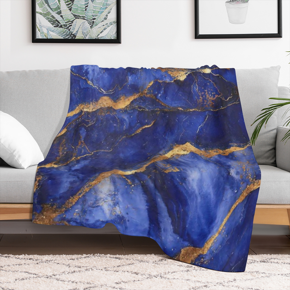 A modern blue marble printed flannel blanket, 100 polyester, digitally printed, suitable for all seasons, tear resistant, knitted, 200- 250 gm2, suitable for outdoors, beach, camping, sofas, pets, off