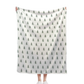 Christmas Tree Print Plush Flannel Throw Blanket - Soft Cozy All-Season Holiday Blanket With Green Pine Pattern Luxury Decorative Couch Bedspread For Living Room Holiday Home Decor
