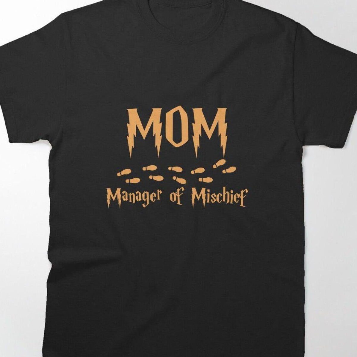 Men's & Women's Harry P HP Mom Mischief Manager Graphic T-Shirt - Short Sleeve Round Neck Casual Tee with Iconic HP Logo Design, Machine Washable for Year-Round (s)