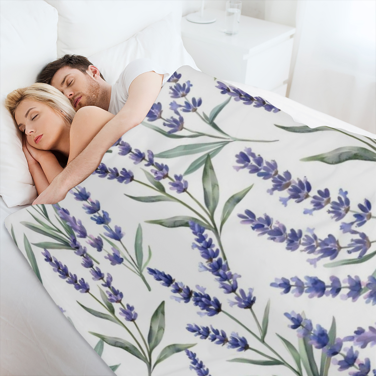Lavender Flannel Throw Blanket ¨C Soft, Cozy 280GSM Fleece with Vibrant Purple Lavender & Green Leaf Pattern ¨C All-Season Comfort for Couch, Bed, or Dorm ¨C Machine Washable & Durable