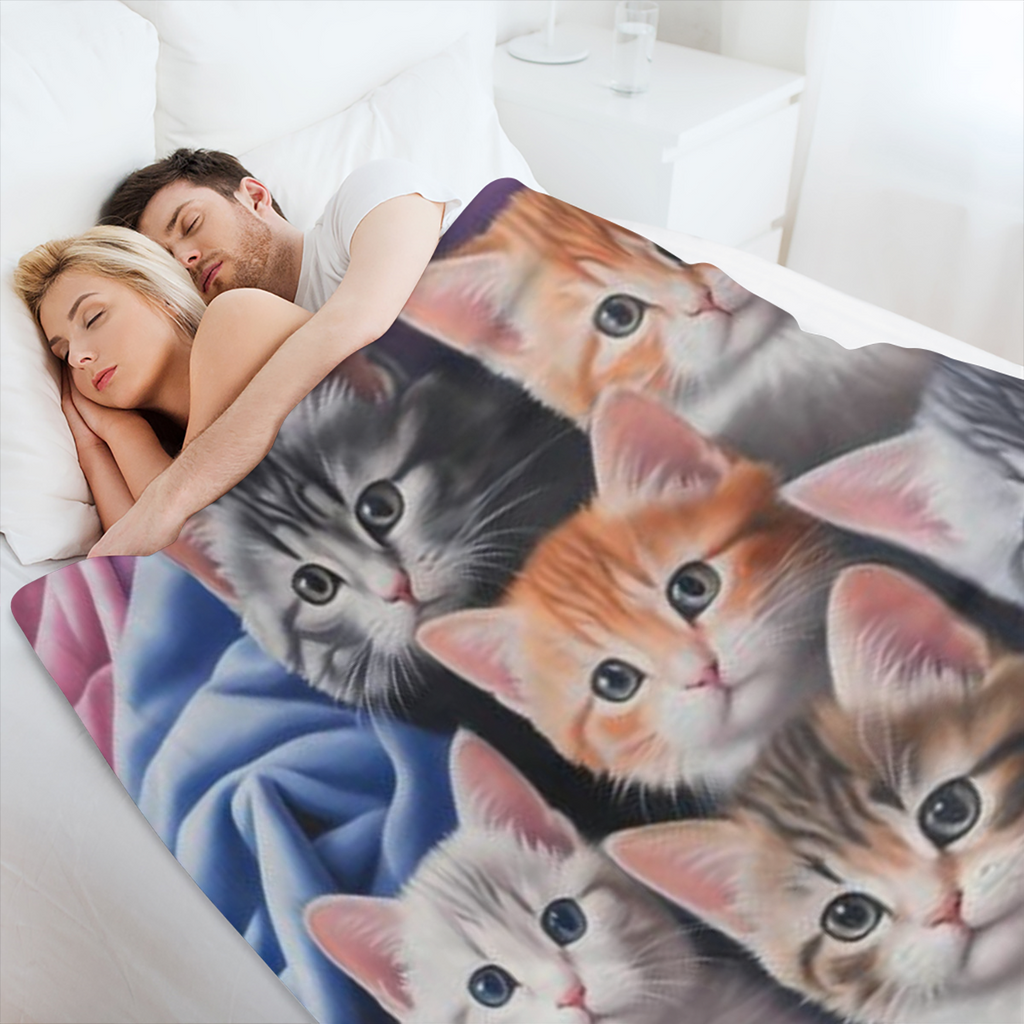 1 Cozy Cat Print Flannel Blanket - Soft All Seasons Knitted Polyester Cute Kitten Design Machine Washable Perfect for Sofa Bed Travel and Camping Ideal Gift for Friends Bed Throw Blanket Playful Home