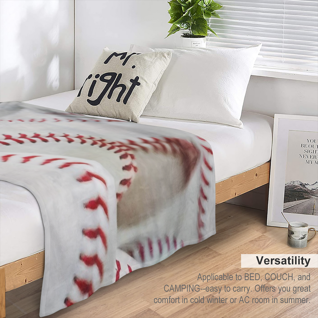 Softball-Themed Cozy Flannel Blanket - Perfect for Naps, Sofa, Bed, Travel & Camping All-Season Warmth