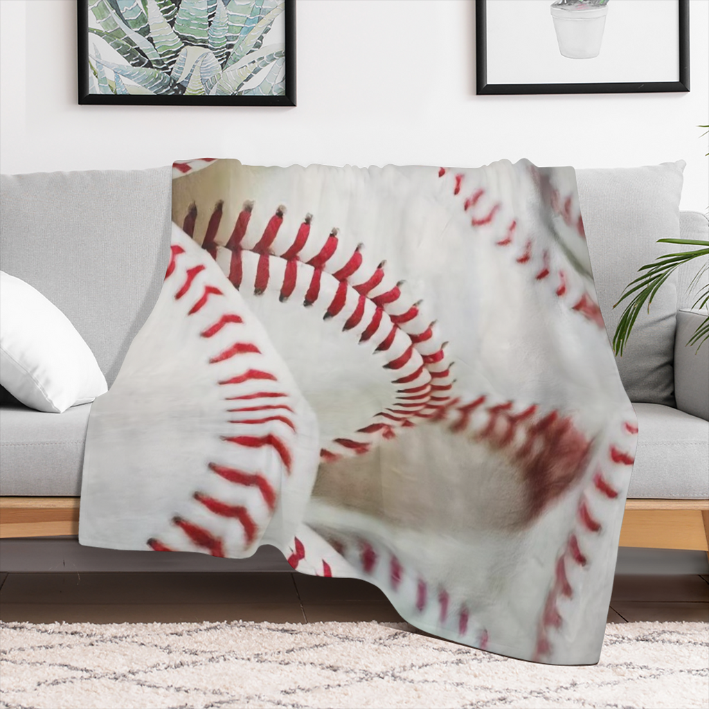 Softball-Themed Cozy Flannel Blanket - Perfect for Naps, Sofa, Bed, Travel & Camping All-Season Warmth