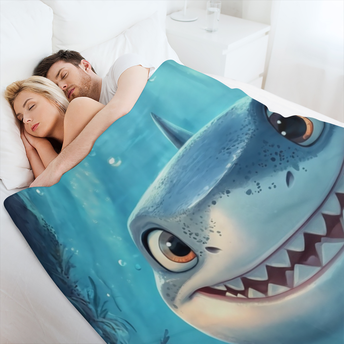 1pc Cartoon Shark Flannel Blanket, Soft Polyester Fiber, 280- 300gsm, Multi- Use for Home Decor & Outdoor Activities, Ideal Gift for Valentine' s, Christmas, Thanksgiving, New Year, Shark Decor