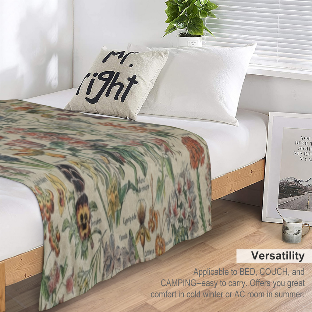 1pc Soft and Warm Retro Floral Print Flannel Blanket for Couch, Sofa, Office, Bed, Camping, and Travel - Perfect All- Season Gift Blanket