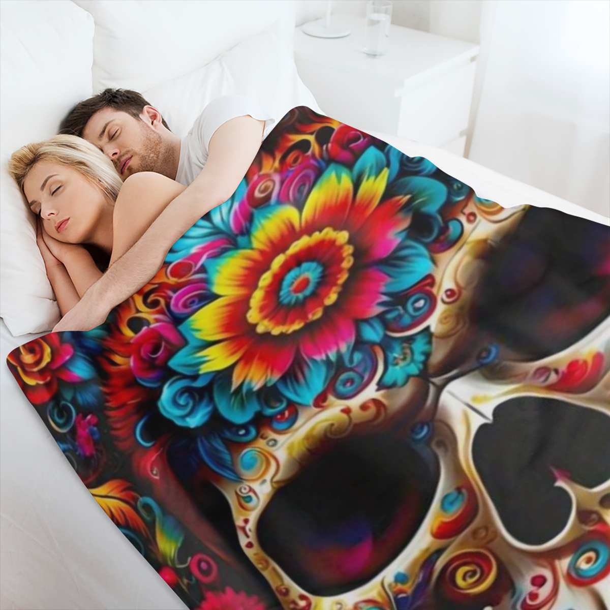 Soft Lightweight Skull Print Blanket - Perfect for Travel Camping and Home Use - Durable Flannel Fabric Multiple Sizes Available for Autumn