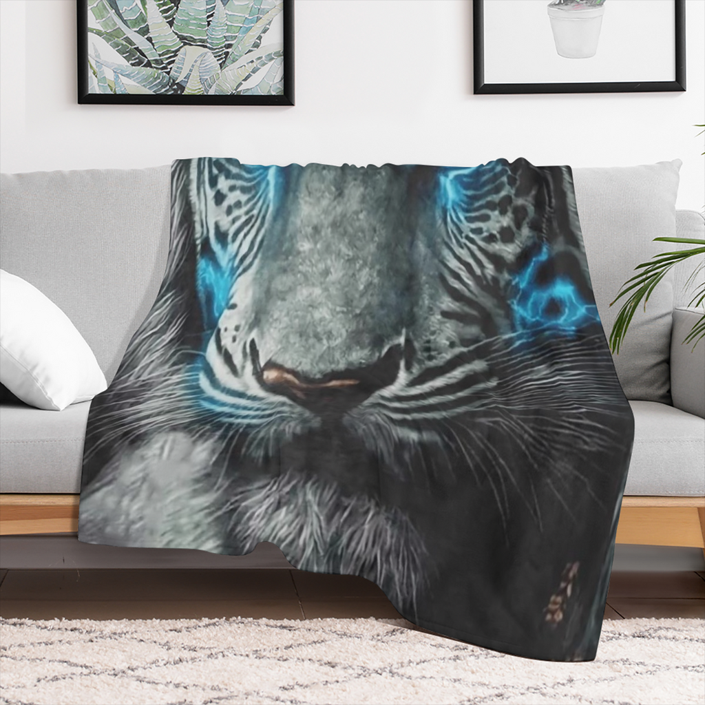 Blue- Eyed Wolf Flannel Digital Print Air Conditioning Blanket - Comfortable & Soft, Perfect for Sofa Cover, All- Season Use, Polyester Blend, 200- 250 gsm, Allseason CoveringPlayful DesignSoft Textur