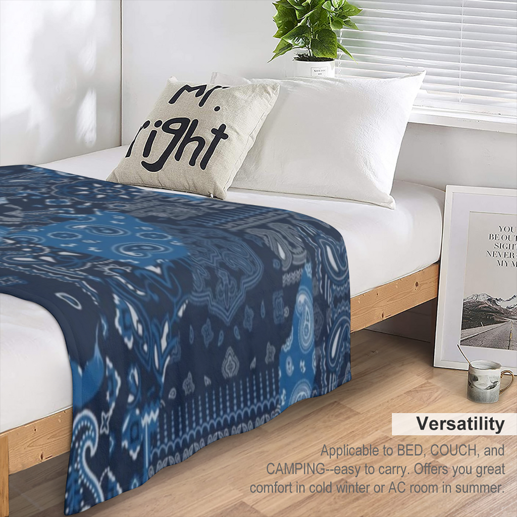 Blue Bandana Paisley Style Blanket Soft Warm Fuzzy Fleece Blanket Lightweight Throw Blanket for Couch Bed, Fashion, 280GSM CozyFlannel MultiSizes, 4 Sizes Available ( 30x40in 40x50in 50x60in 60x882in)
