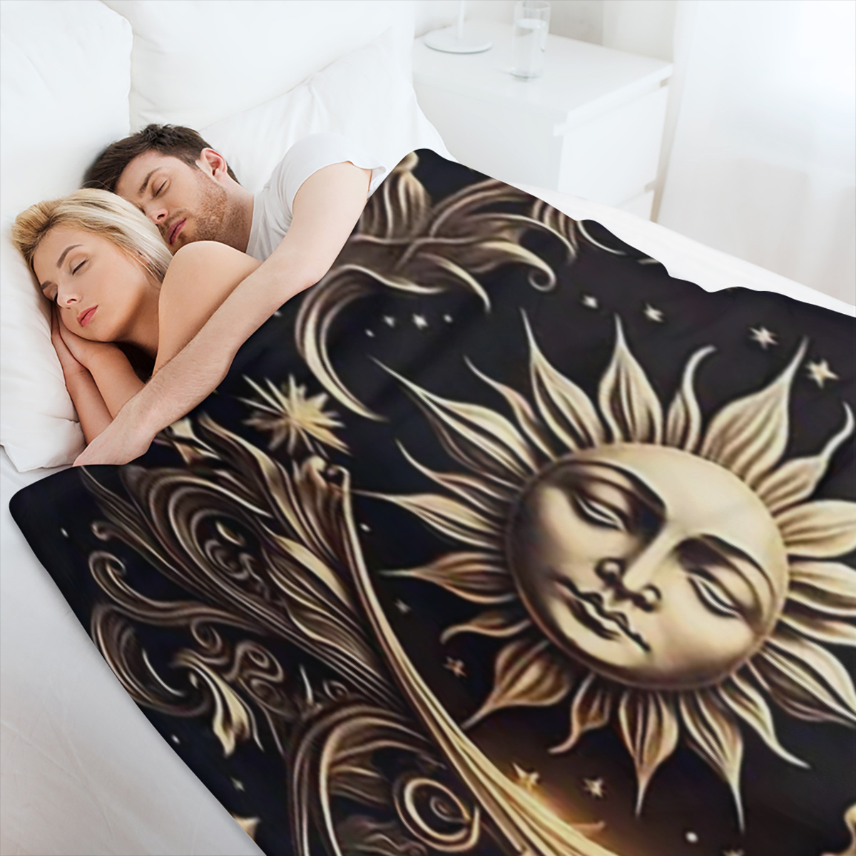 Sun and Moon Celestial Flannel Blanket - 100 Polyester, Soft and Cozy for Sofa, Chair, and Picnic Decor, Large Size Over 2.16 Square Meters, Versatile Throw Blanket Celestial Motif Design Warm Polyest