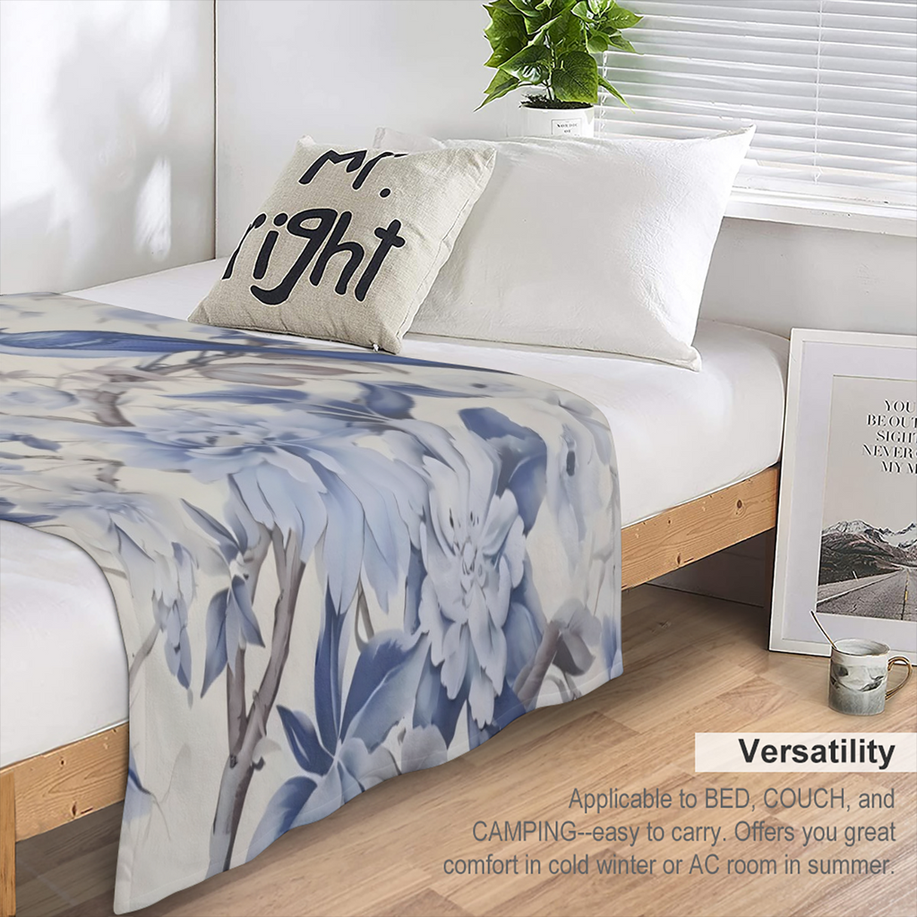Chinoiserie Blue Floral Pattern Throw Blanket - Soft Plush Flannel Throw Blankets for BedCouchSofaOfficeCamping Blanket