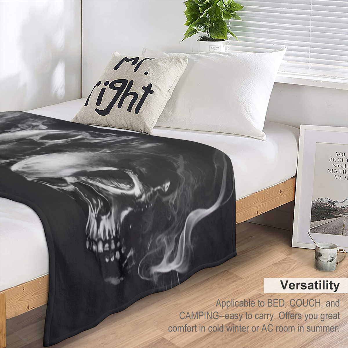 1pc Cozy Flannel Blanket - Soft Bedding for Camping, Sofa, Bed, and Office - Unique Three Ruins Skulls Design, Comfortable, Gift- Worthy, and Suitable for All Seasons