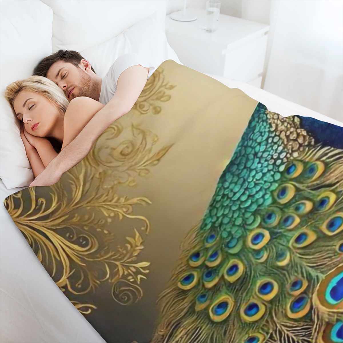 1 golden peacock print blanket, soft and comfortable travel blanket, sofa bed nap blanket, office home decor, birthday and holiday gift, available all year round
