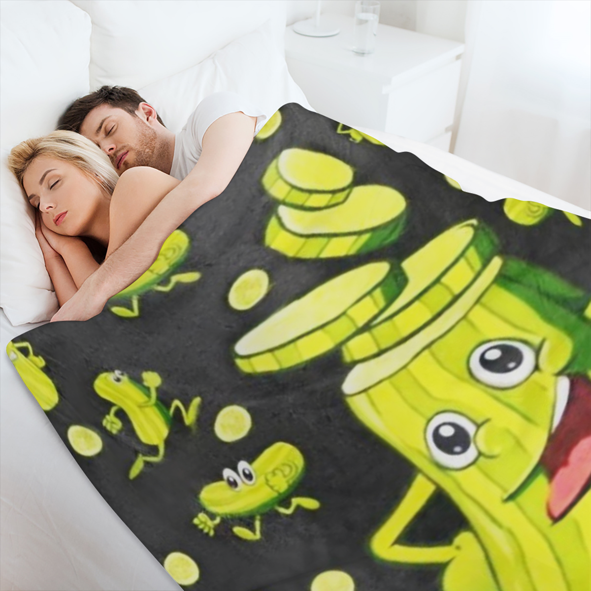 1 comfortable and soft flannel blanket, modern style digitally printed cucumber pattern, all- season, suitable for beds, sofas and chairs, is a unique gift for male and female food lovers, 200- 250 gr
