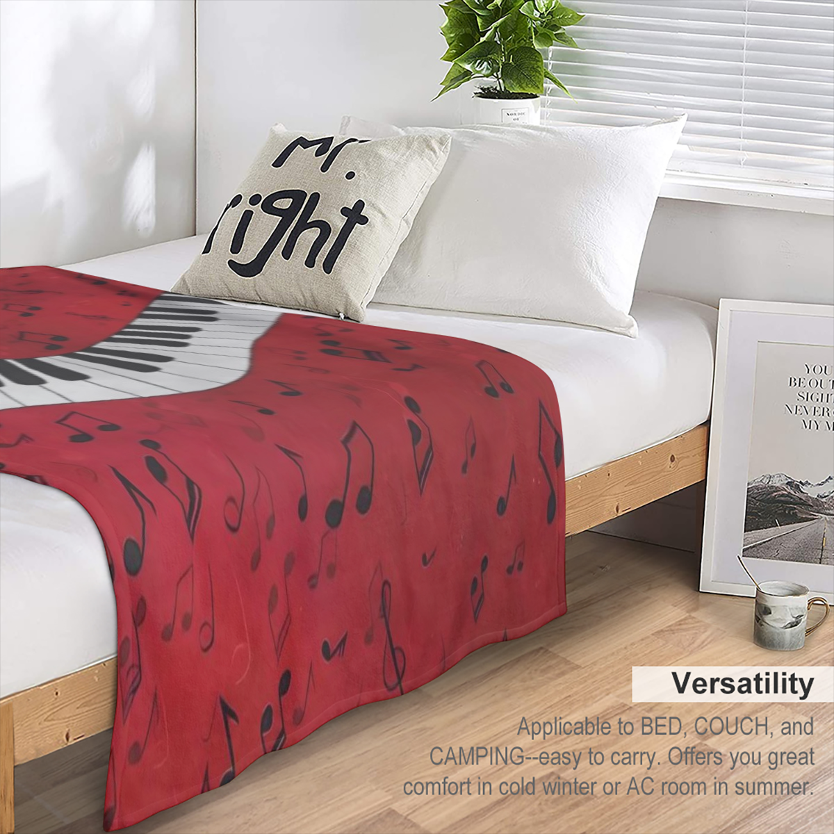 1pc Contemporary Music Note and Piano Keyboard Geometric Pattern Flannel Fleece Throw Blanket - Hypoallergenic, All- Season, Multipurpose Knit Fabric Bedding for Sofa, Bed, Chair, Travel, Camping