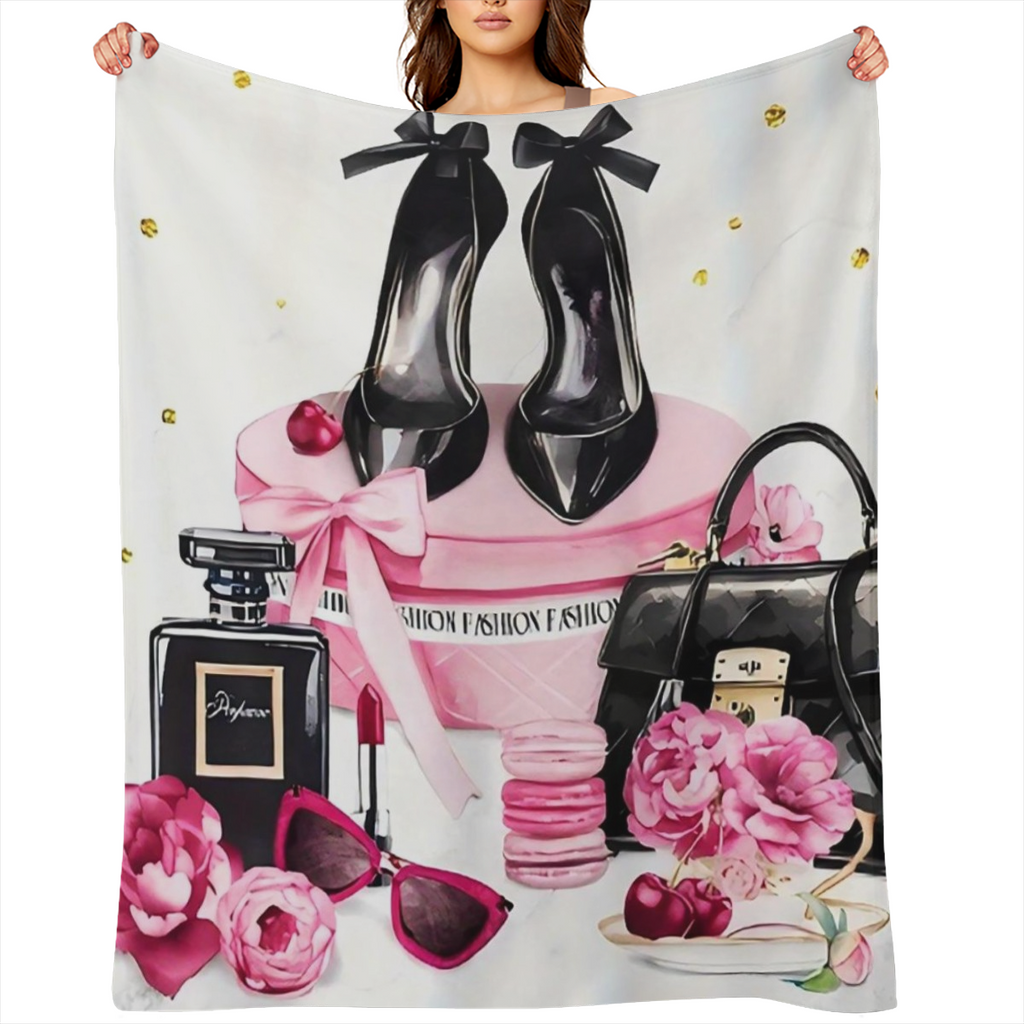 Luxurious White Flannel Throw Blanket with Chic High Heels & Fashion Accessories Print - Cozy, All-Season Home Decor for Couch or Bed, Perfect Gift Idea