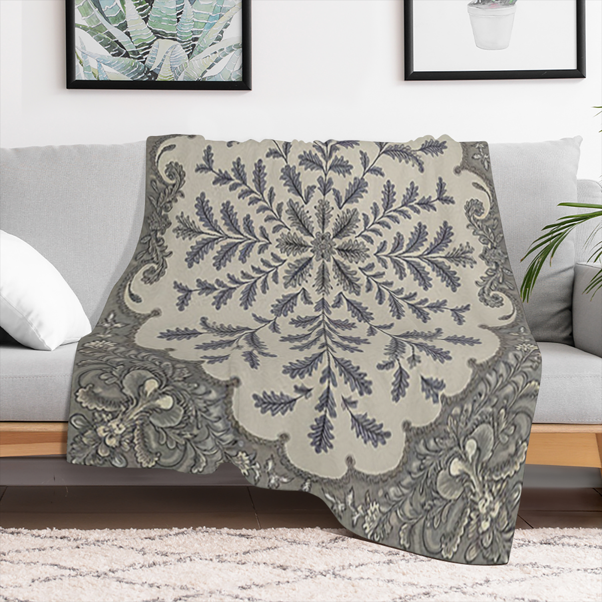 1pc Vintage Floral Blanket Grey and Beige Oak Leaf Print Suitable for Sofa Decor Bed Decor Living Room Decor Bedroom Decor Home Decor and Wall Decor.