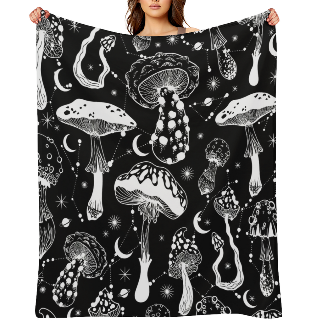 1pc Cozy Mushroom Pattern Flannel Blanket - Soft, Warm, Lightweight, and Comfortable for Home, Sofa, Bed, Travel, Camping, Office Chair - Perfect Gift for Family and Friends