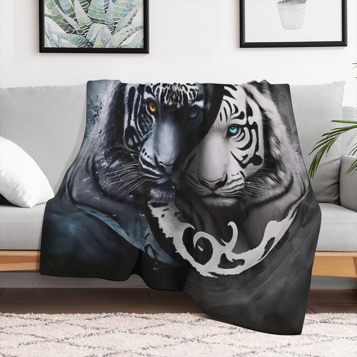 Double-Sided Tiger Flannel Print Blanket, Modern Style Blanket, Soft And Comfortable Blanket, Travel Sofa Bed, Office Home Decoration, Birthday Gift Blanket, Suitable for Boys, Girls, Adults, Availabl