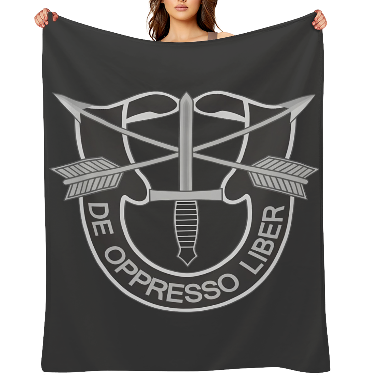 1 Army Special Forces Insignia Printed Polyester Fleece Blanket - Soft, Warm, Luxurious Flannel for Sofa, Bed, Camping, Travel - Ideal for Military Lovers and Holiday Gifts