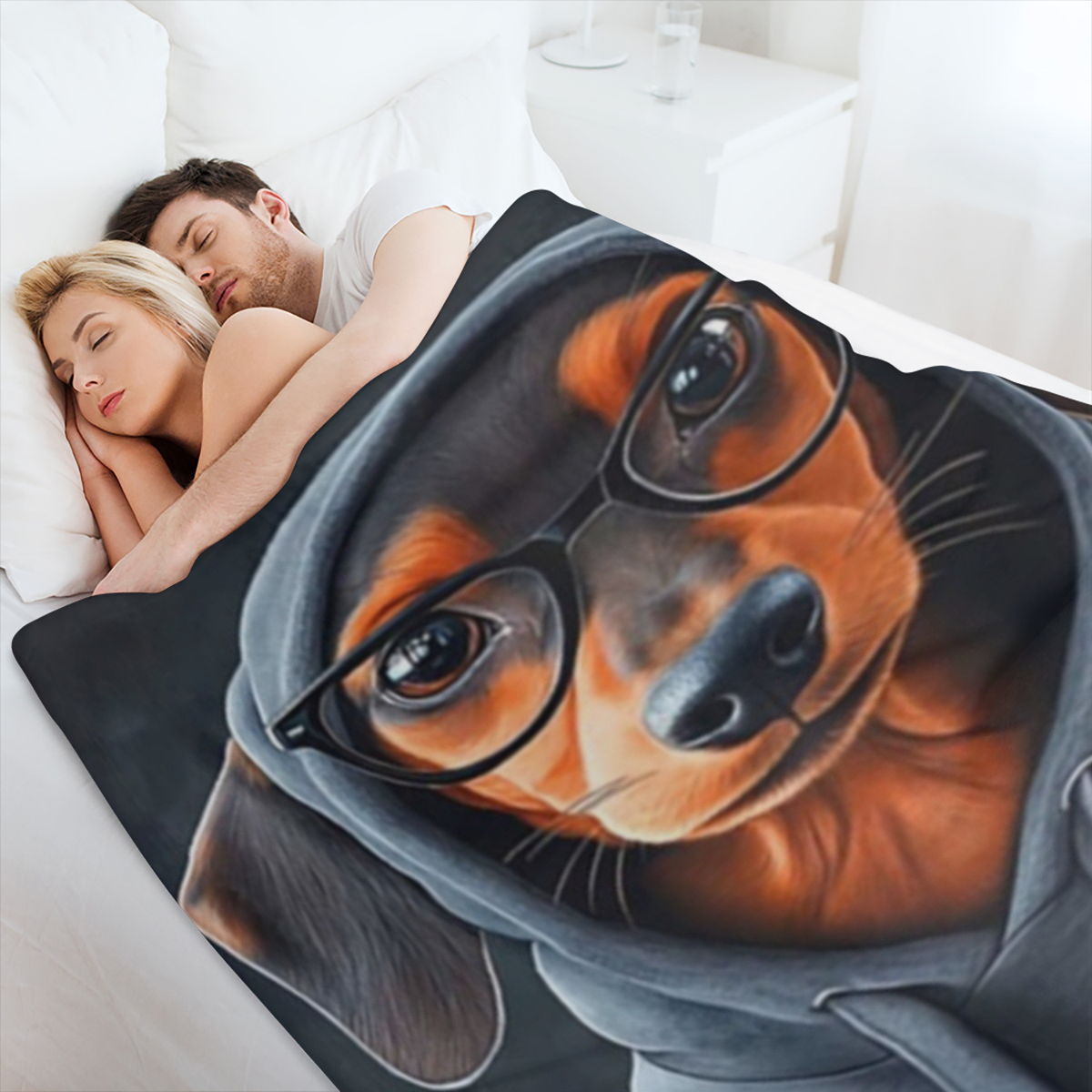 Cozy Cute Dachshund Puppy Print Blanket - Soft warm Polyester blanket for sofa, bed and car - Allergy resistant, tear resistant and versatile