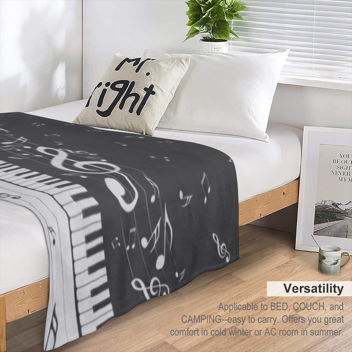 1pc Contemporary Music Piano Design Flannel Fleece Throw Blanket - Hypoallergenic, All- Season, Multipurpose Knit Fabric Bedding with Digital Print, Lightweight Soft Polyester for Bed, Sofa, Occasions