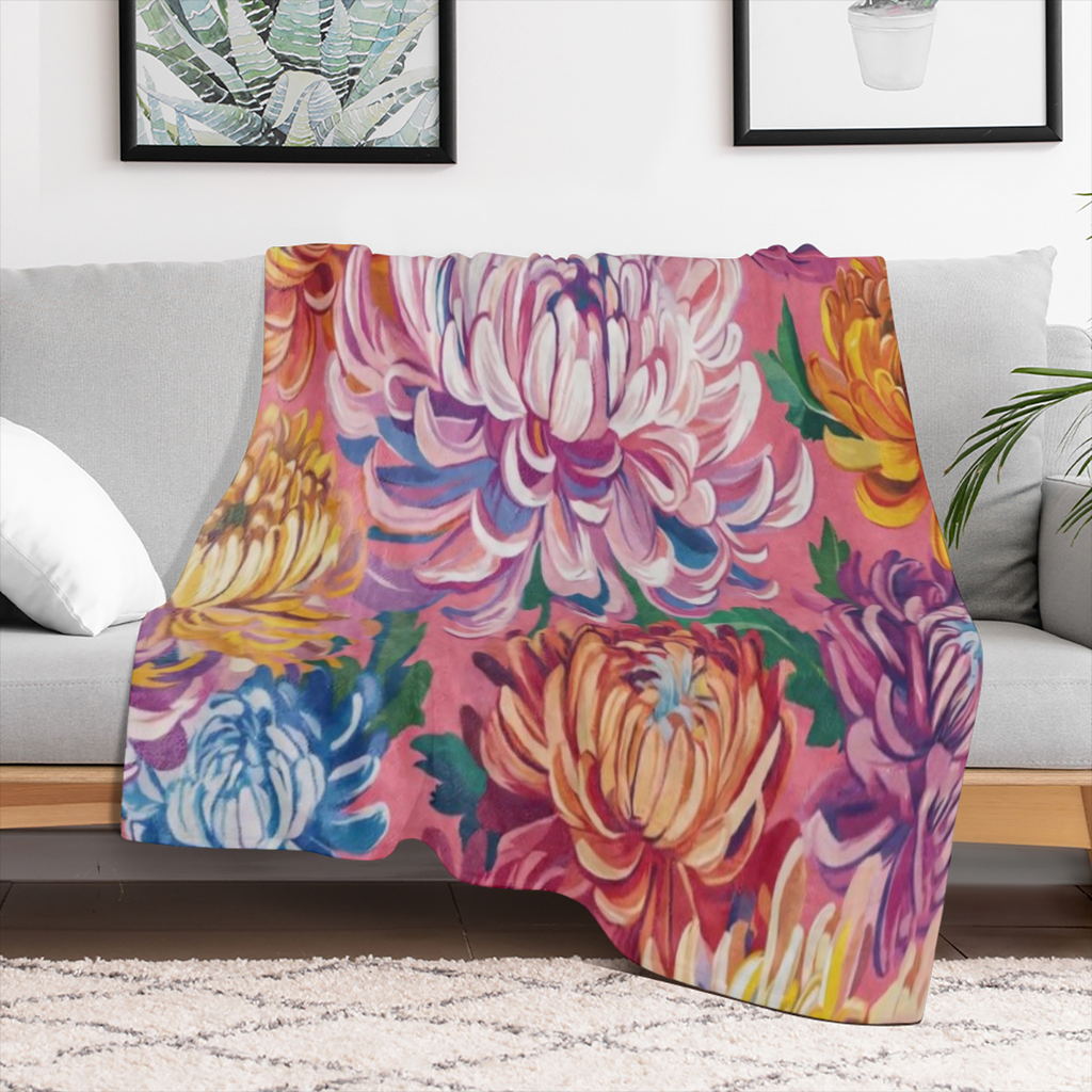 1pc Vintage Floral Print Flannel Throw Blanket - Soft Cozy and Warm Polyester Bedding for Sofa Bed Car Office Camping and Travel - All- Season Gift Blanket with Vibrant Flower Design Throw Blanket