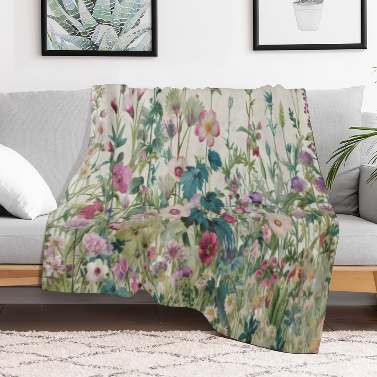 Comfort Vintage floral fleece blanket - soft, warm and lightweight for sofas, beds, offices and travel - all- season comfort and perfect gift choice