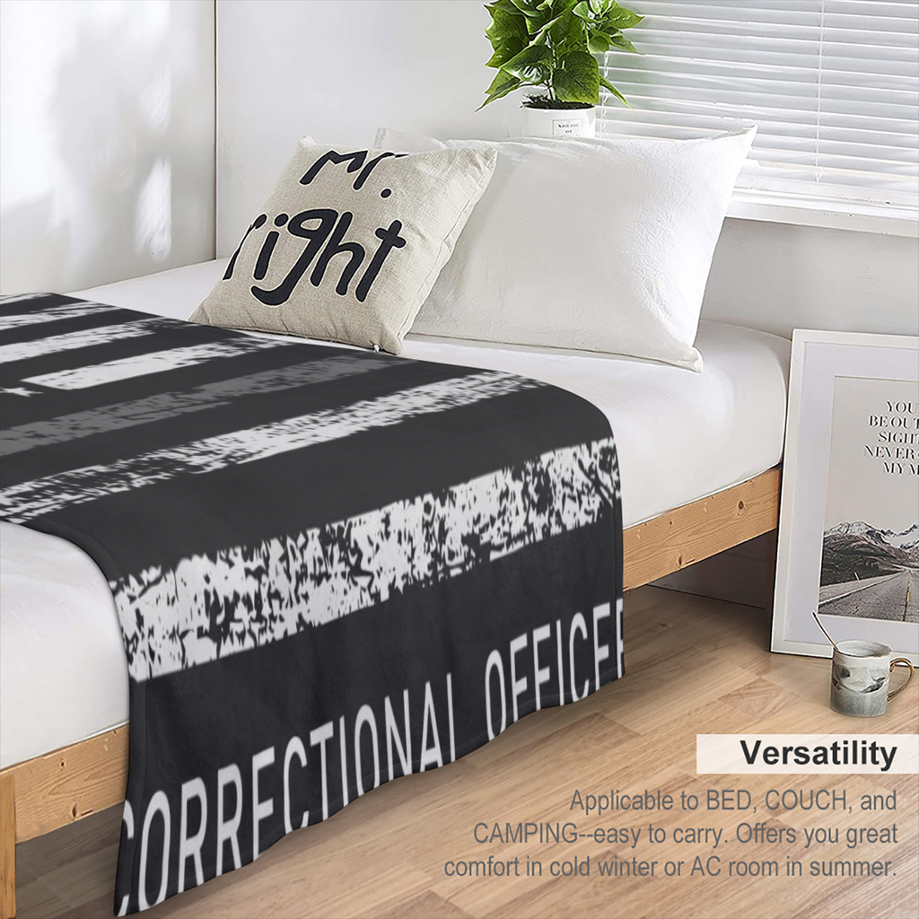 Correctional Officer USA Flag Throw Blanket Fuzzy Warm Flannel Blanket Soft Blanket for Couch Bed Sofa