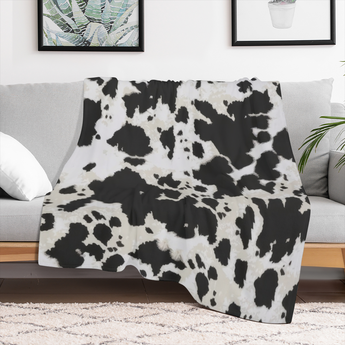 1pc Cozy Cow Print Throw Blanket - Soft, Warm, and Plush for Ultimate Comfort - Perfect for Couch, Bed, Sofa, Travelling, and Camping