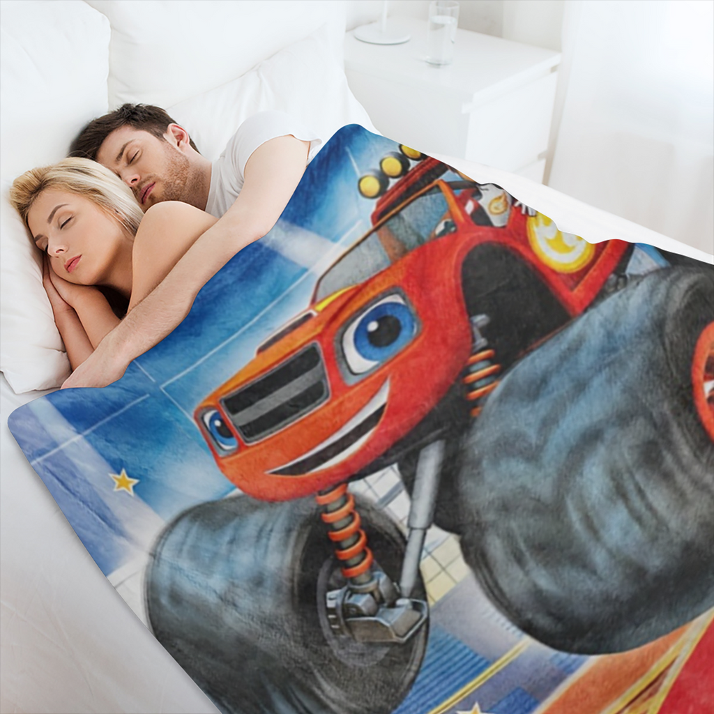 1pc Manta de Franela con Camin de Dibujos Animados Acogedora - Suave, Clida y Verstil para Sof, Cama, Coche, Oficina, Camping y Viajes - Adecuada para Todas las Estaciones