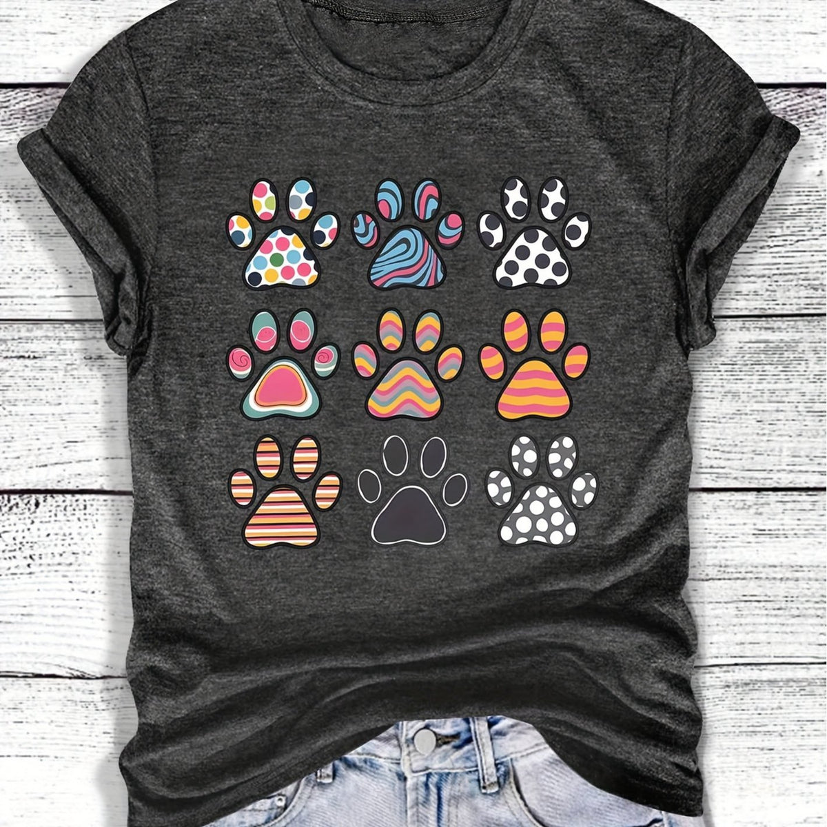 Plus Size, Women's Retro Paw Print T-Shirt - 9-Color Paw Grid Design (Pink/Blue/Black/White/Yellow/Orange/Beige/Brown/Green) Short Sleeve Round Neck Casual Tee, 220gsm All-Season Pet Lover Shirt for Dog & Owners, Christmas & Halloween Outfits