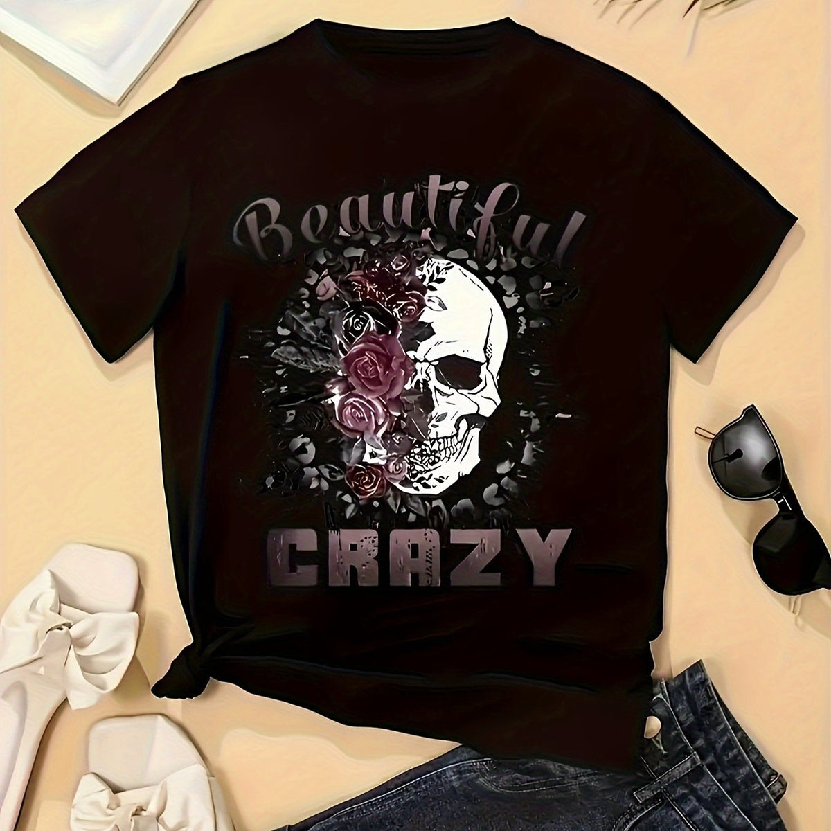 Women's Gothic Boho Round Neck T-Shirt - Short Sleeve Casual Top with Skull & Botanical print, Spring Summer Casual Attire, Machine Washable Regular Fit Blouse for all-Season Outfits
